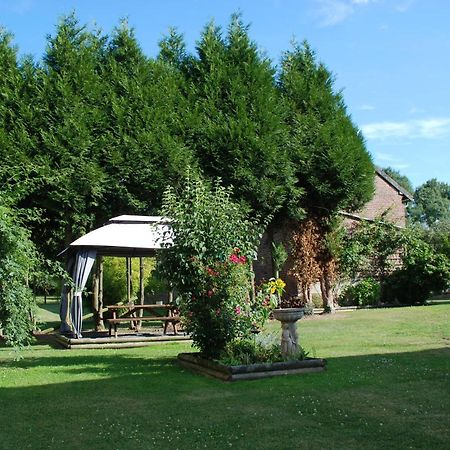 Martinpuich The Silent Picket Bed & Breakfast エクステリア 写真